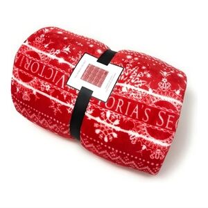 🆕️Victoria's Secret Soft Sherpa Red & White Snowflake Throw Blanket 50" × 60"